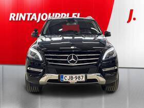 Mercedes-Benz ML vaihtoauto