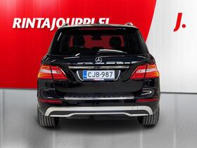 Mercedes-Benz ML vaihtoauto