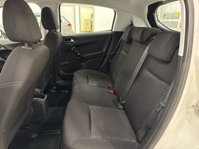 Peugeot 208 vaihtoauto