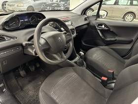 Peugeot 208 vaihtoauto