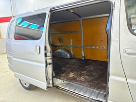 Toyota Hiace vaihtoauto