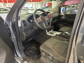 Nissan Navara vaihtoauto