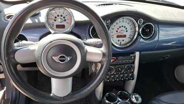 Mini Cooper vaihtoauto