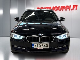 BMW 320 vaihtoauto