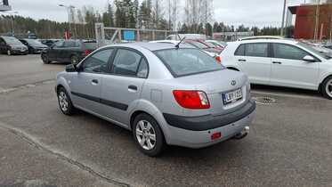 Kia Rio vaihtoauto