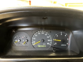 Toyota Hiace vaihtoauto