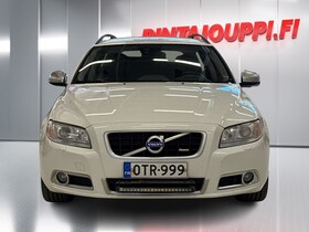 Volvo V70 vaihtoauto