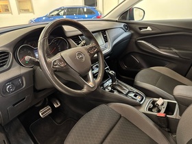 Opel Grandland X vaihtoauto