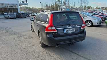 Volvo V70 vaihtoauto