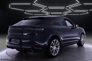 Porsche Cayenne vaihtoauto
