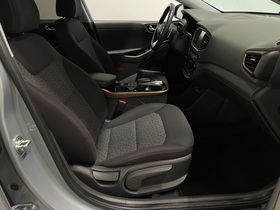 Hyundai IONIQ electric vaihtoauto