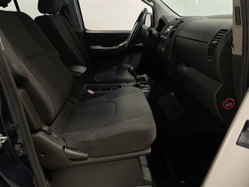 Nissan Navara vaihtoauto