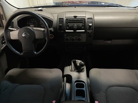 Nissan Navara vaihtoauto