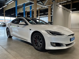Tesla Model S vaihtoauto