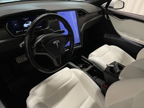Tesla Model S vaihtoauto