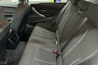 BMW 320 vaihtoauto
