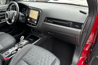Mitsubishi Outlander PHEV vaihtoauto