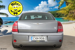 Chrysler 300C vaihtoauto