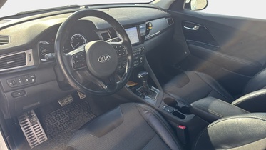 Kia Niro vaihtoauto