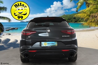 Alfa Romeo Stelvio vaihtoauto