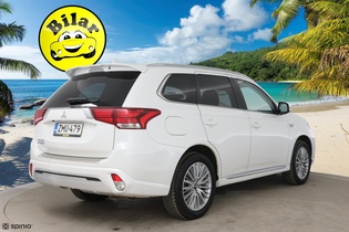 Mitsubishi Outlander PHEV vaihtoauto