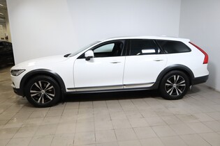 Volvo V90 Cross Country vaihtoauto