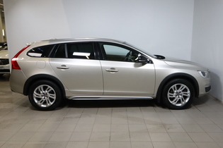 Volvo V60 Cross Country vaihtoauto