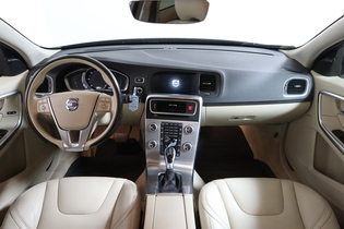 Volvo V60 Cross Country vaihtoauto