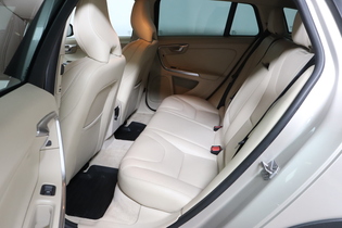 Volvo V60 Cross Country vaihtoauto