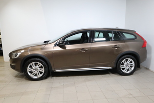 Volvo V60 Cross Country vaihtoauto