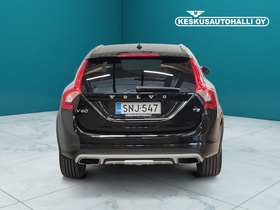 Volvo V60 Cross Country vaihtoauto