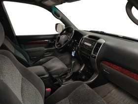 Toyota Land Cruiser vaihtoauto