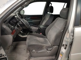 Toyota Land Cruiser vaihtoauto