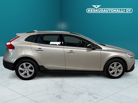 Volvo V40 Cross Country vaihtoauto