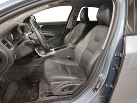 Volvo V60 Cross Country vaihtoauto
