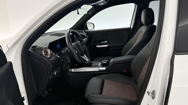 Mercedes-Benz EQB vaihtoauto