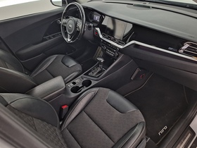 Kia Niro plug-in vaihtoauto