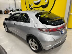 Honda Civic vaihtoauto