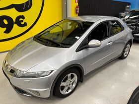 Honda Civic vaihtoauto