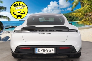 Porsche Taycan vaihtoauto