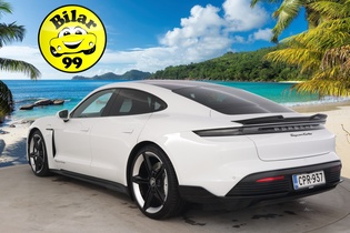 Porsche Taycan vaihtoauto