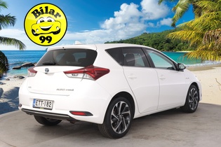 Toyota Auris vaihtoauto