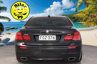BMW 750 vaihtoauto