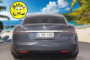 Tesla Model S vaihtoauto