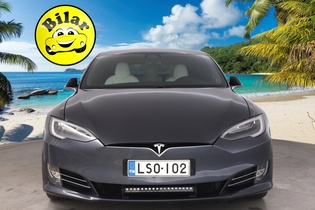 Tesla Model S vaihtoauto
