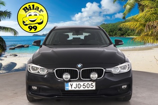 BMW 320 vaihtoauto