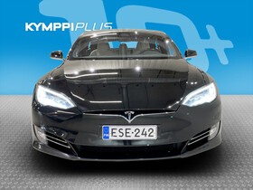 Tesla Model S vaihtoauto
