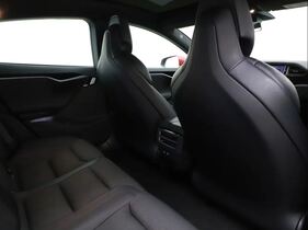 Tesla Model S vaihtoauto
