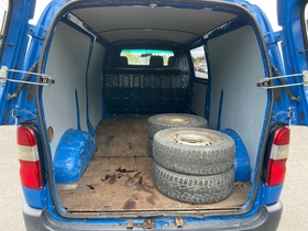 Toyota Hiace vaihtoauto