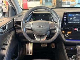Hyundai IONIQ plug-in vaihtoauto